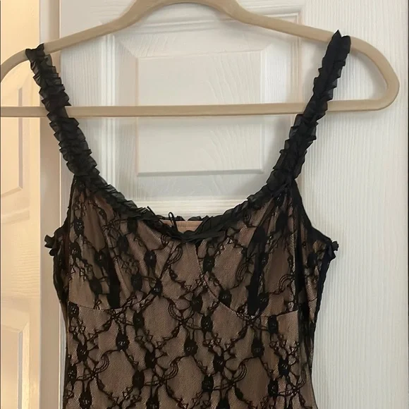 Commense Black and Cream Sleeveless Sheath Maxi Dress - Picture 2 of 6